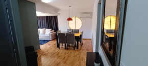 Departamento en peatonal, centro de Mendoza!!